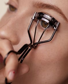 How To Fix Eyelash Curler Rubber 2023